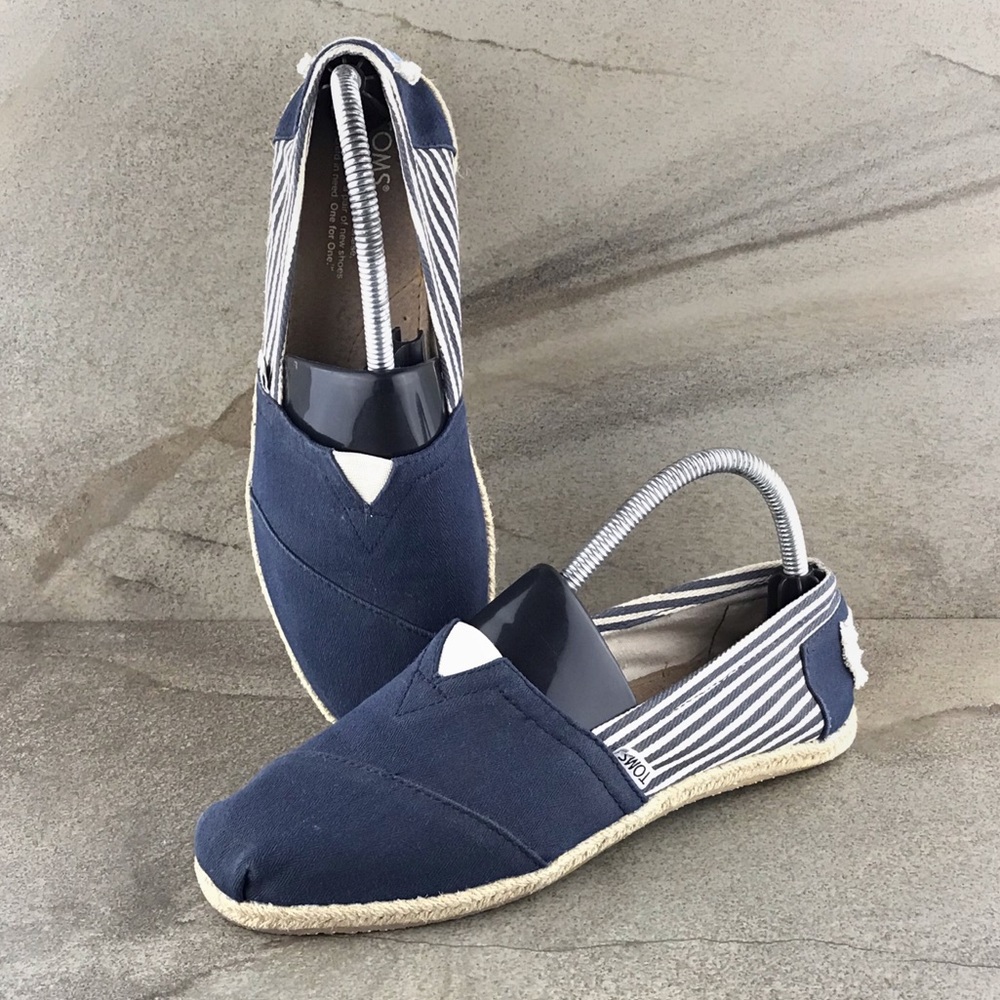 Toms Canvas Espadrille Flats Size 8